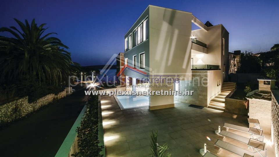 Hiša, 363 m2, Prodaja, Trogir - Čiovo