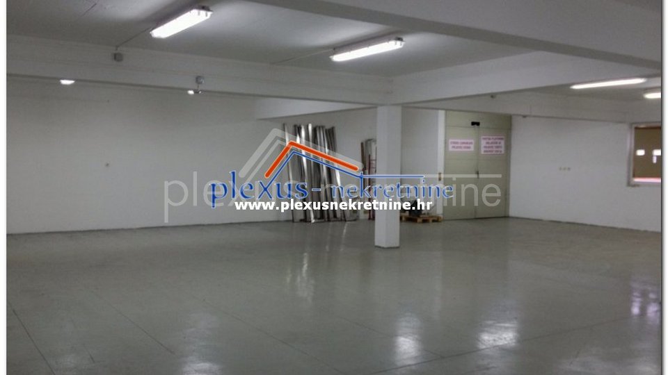 Commercial Property, 900 m2, For Sale, Kaštel Sućurac