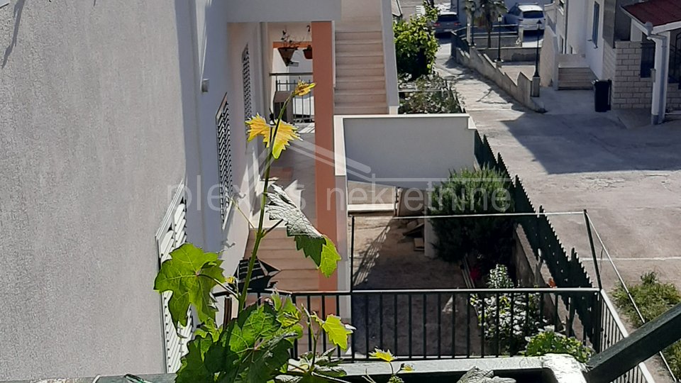 Dvojna kuća: Trogir - okolica, Čiovo, Okrug Gornji, 177 m2