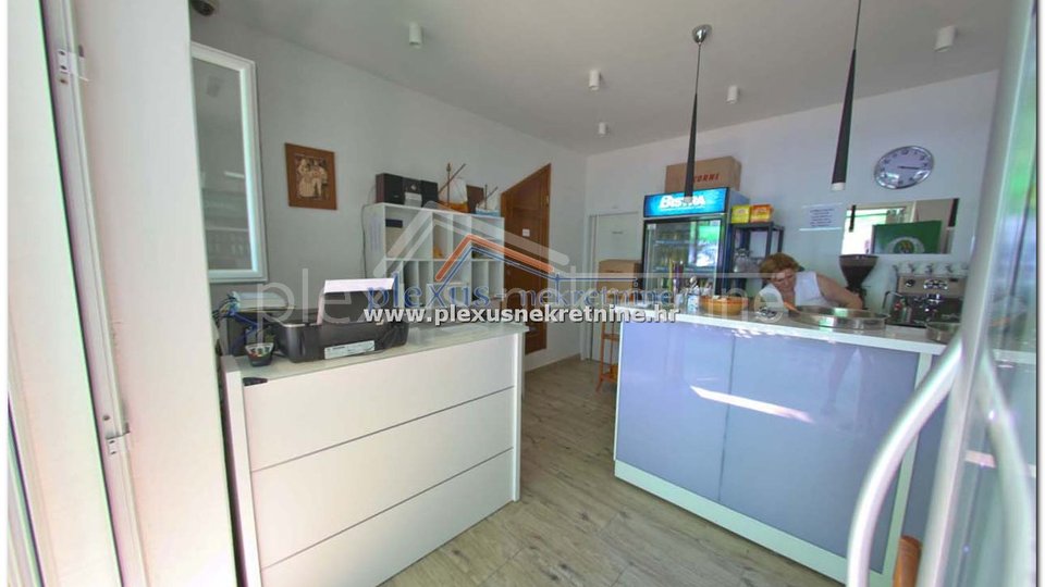 Hotel, 416 m2, Verkauf, Živogošće