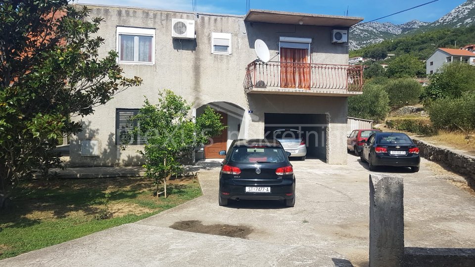 Samostojeća obiteljska kuća: Split - okolica, Klis - ZAMJENA za stan