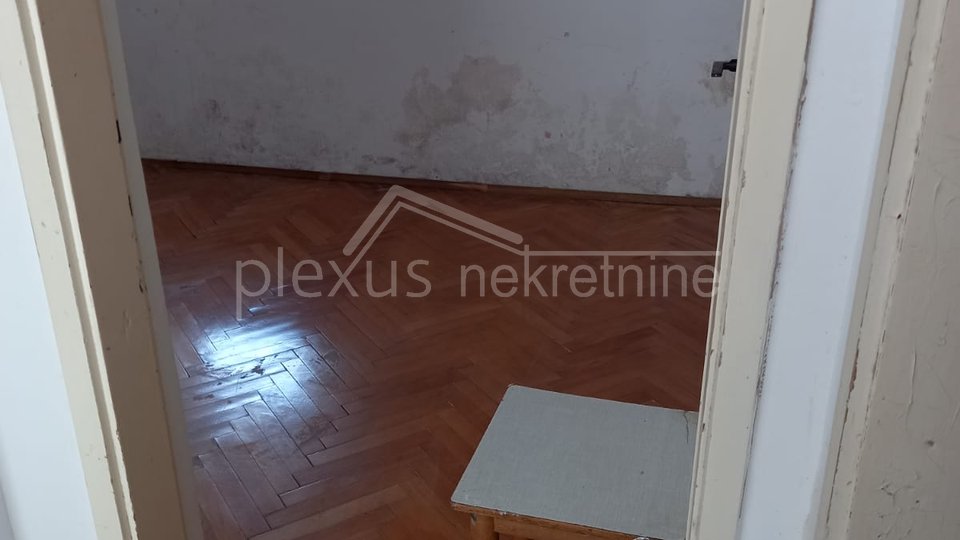 Apartment, 35 m2, For Sale, Kaštel Kambelovac