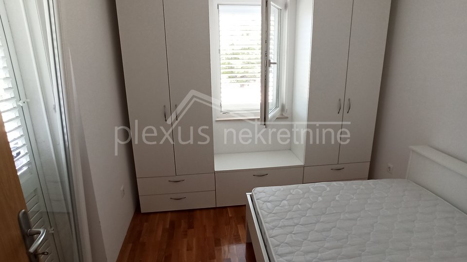 Apartment, 44 m2, For Sale, Bol