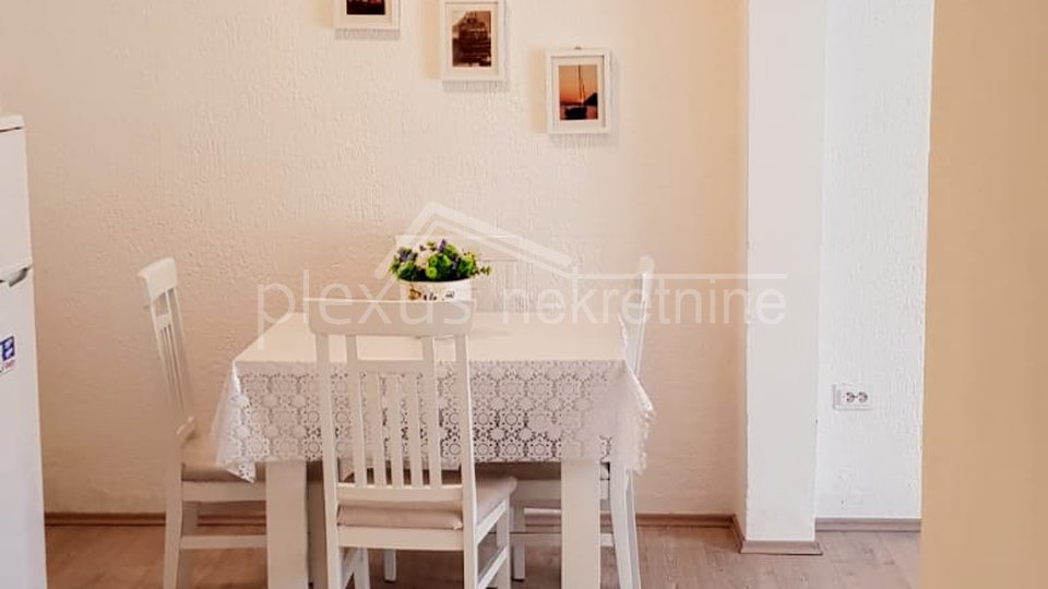 House, 230 m2, For Sale, Omiš - Mimice
