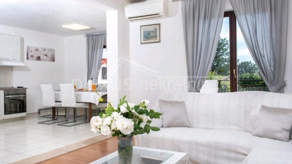 House, 230 m2, For Sale, Gornje Sitno