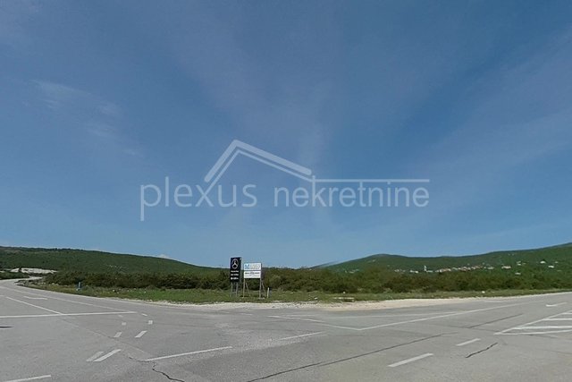 Land, 1716 m2, For Sale, Dugopolje