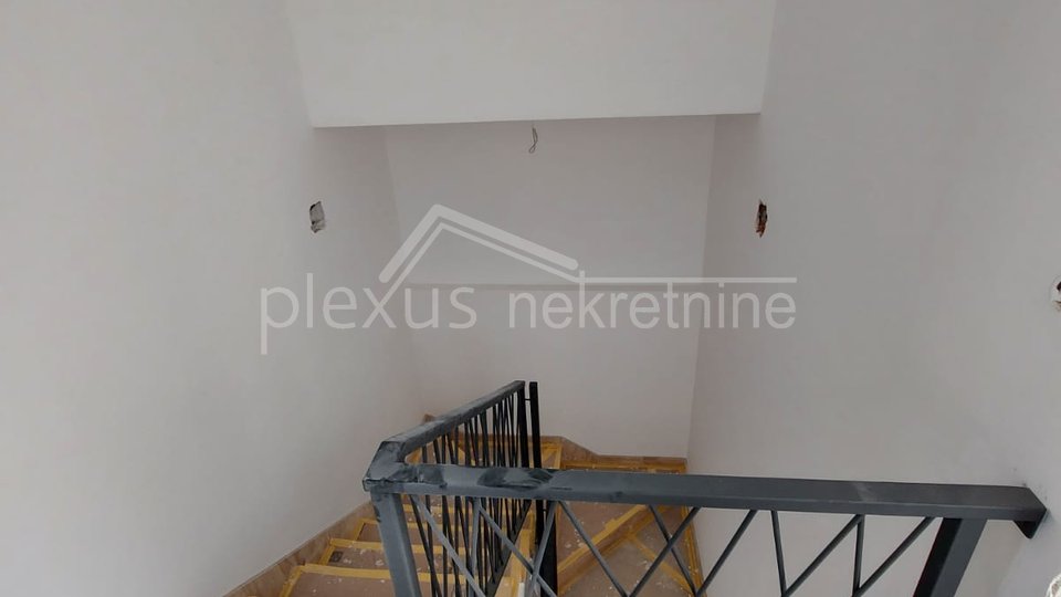 House, 120 m2, For Sale, Vodice