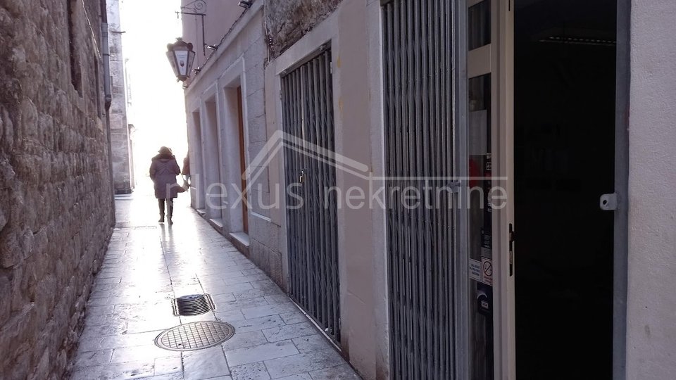 Poslovni prostor u centru grada: Split, Grad, 25 m2