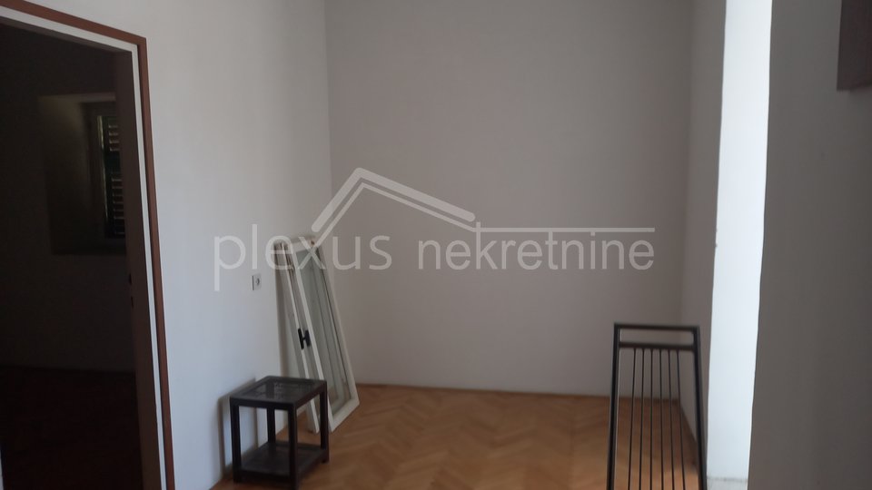 House, 160 m2, For Sale, Žrnovnica