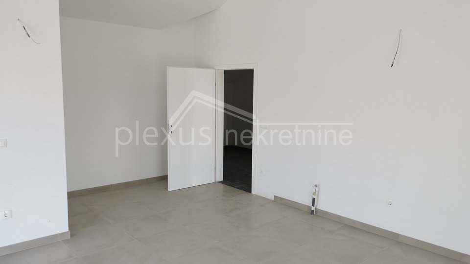 Wohnung, 233 m2, Verkauf, Kaštel Gomilica