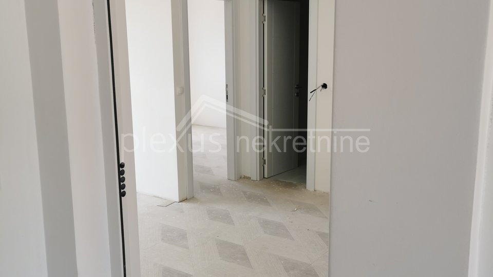 Stan - novogradnja, Trogir - okolica, Seget Vranjica, 93 m2
