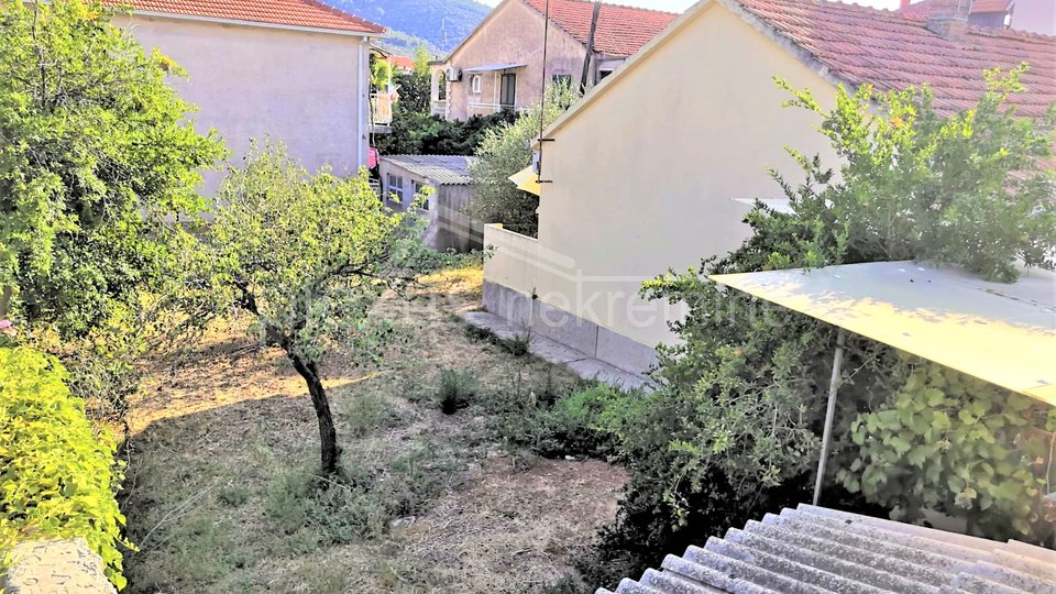 House, 71 m2, For Sale, Stari Grad