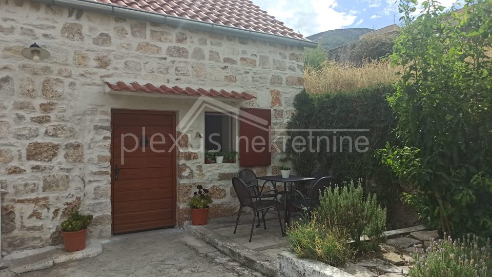 Hiša, 45 m2, Prodaja, Komiža