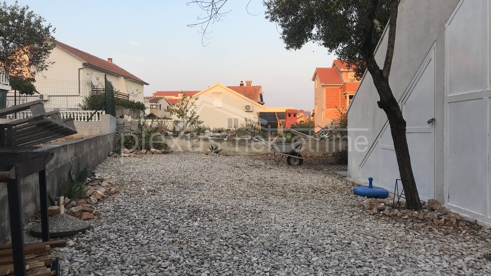 House, 168 m2, For Sale, Okrug - Okrug Gornji