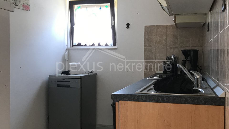 Appartamento, 70 m2, Vendita, Podstrana