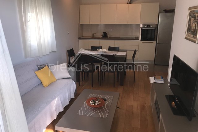 Apartment, 64 m2, For Rent, Split - Firule