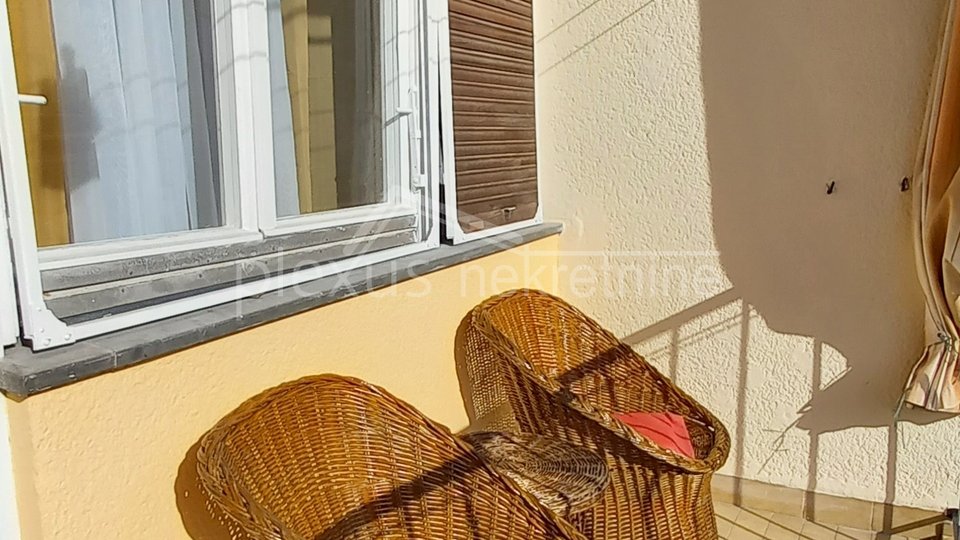 Dugoročan najam stana: Split, Plokite, 60 m2