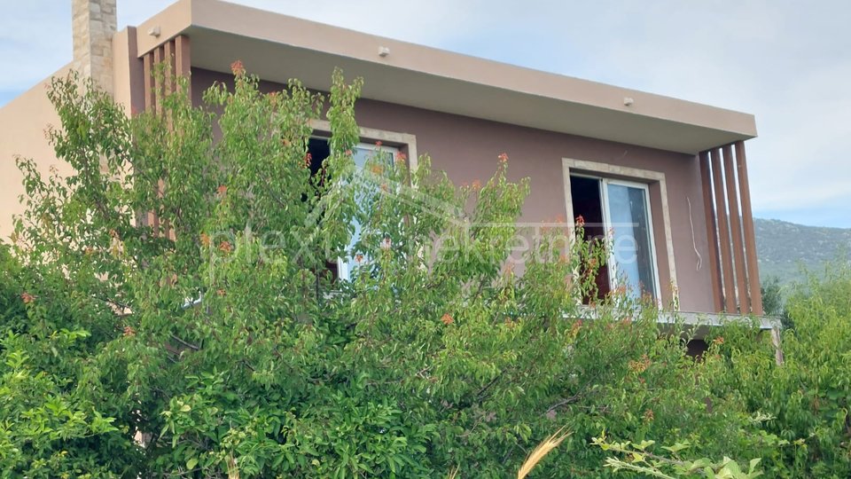 House, 205 m2, For Sale, Kaštel Stari
