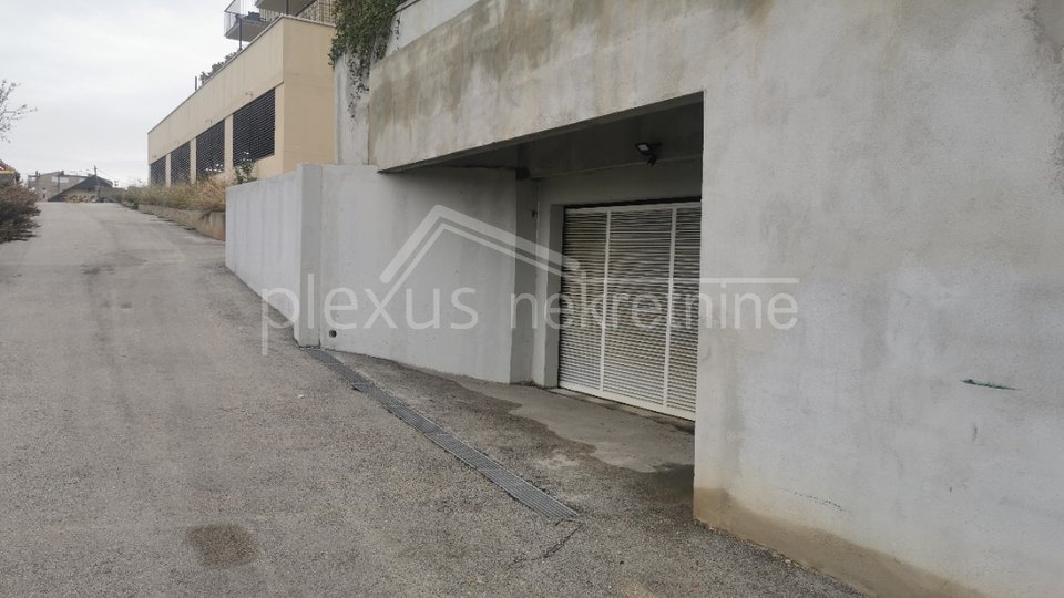 Pisarne, 528 m2, Prodaja, Split - Kila