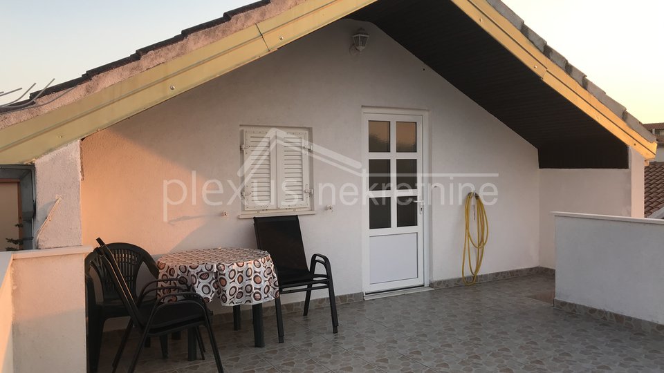 House, 168 m2, For Sale, Okrug - Okrug Gornji