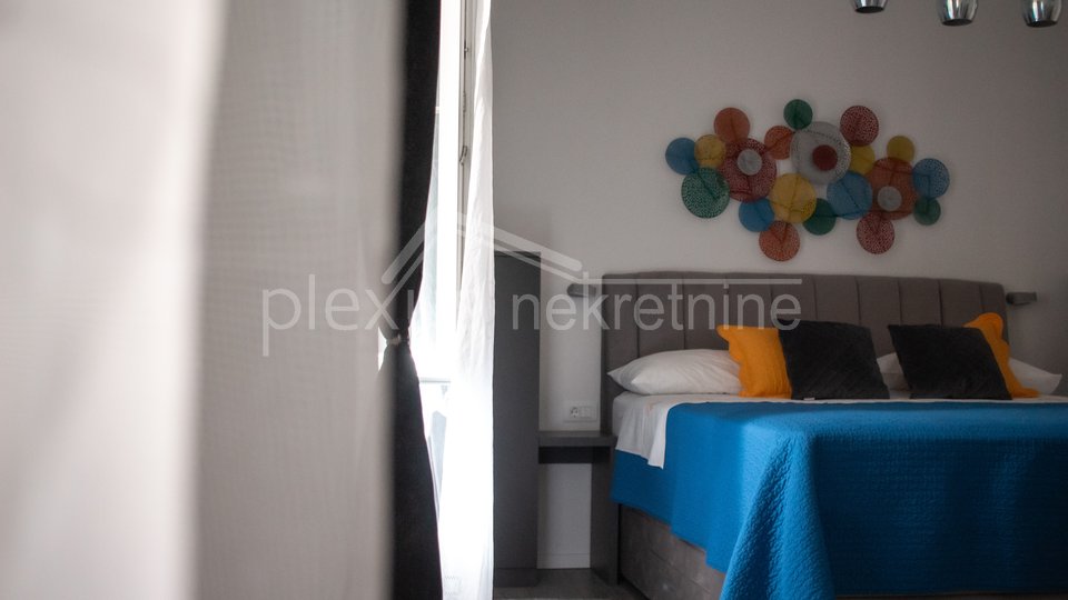 Stan - apartman s tri sobe u centru: Split, Grad, 100 m2