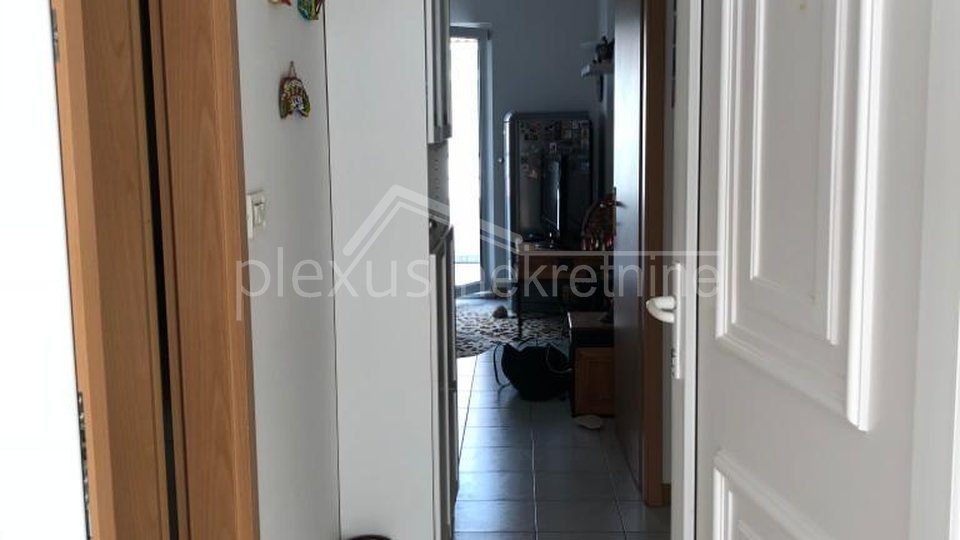 Wohnung, 65 m2, Verkauf, Šolta - Nečujam