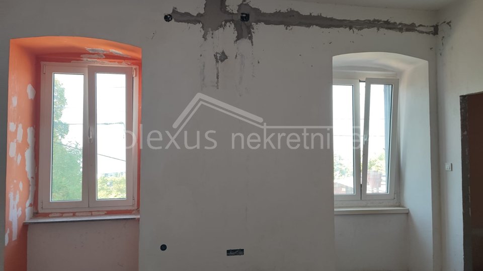 House, 325 m2, For Sale, Rijeka - Podmurvice