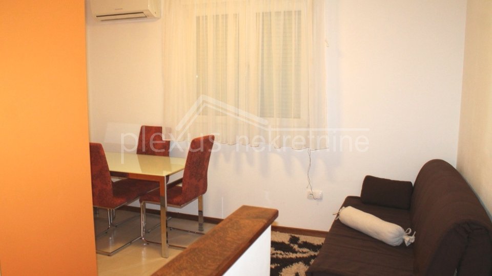 Apartment, 37 m2, For Sale, Kaštel Gomilica
