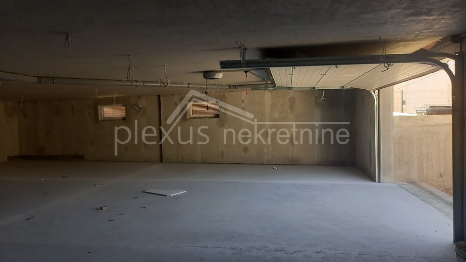 Appartamento, 71 m2, Vendita, Solin - Sveti Kajo