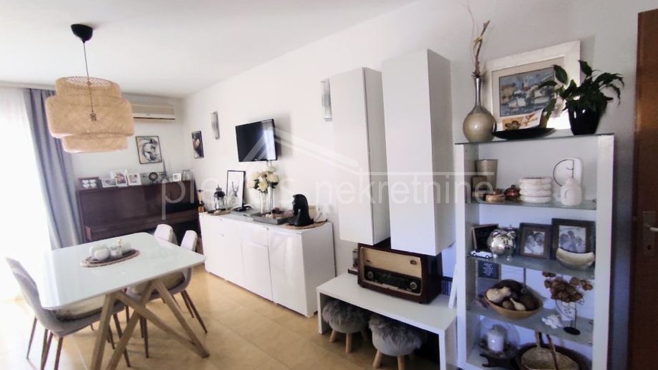 Apartment, 80 m2, For Sale, Kaštel Stari