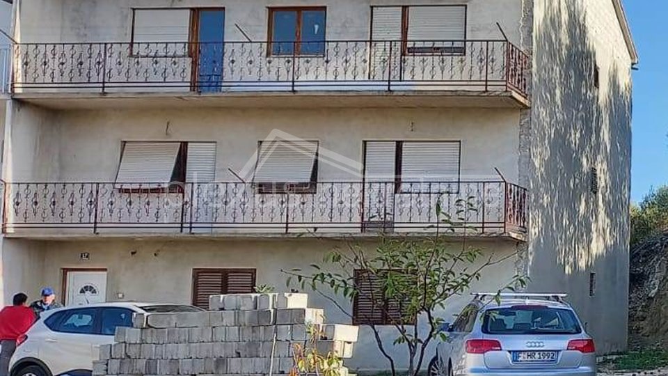 Dvojna kuća dvokatnica: Split, Kamen, 270 m2