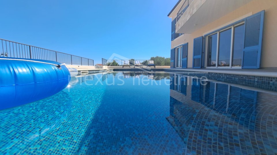 Freistehendes Haus - Villa: Kaštela, Rudine, 210 m2