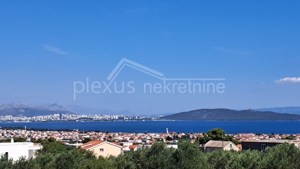 Freistehendes Haus - Villa: Kaštela, Rudine, 210 m2