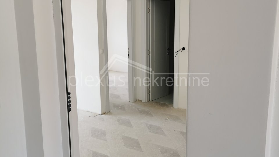 Stan - novogradnja, Trogir - okolica, Seget Vranjica, 95 m2