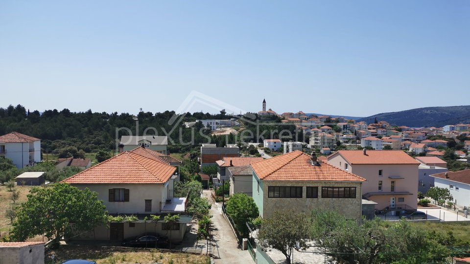 Stan - novogradnja, Trogir - okolica, Seget Vranjica, 95 m2