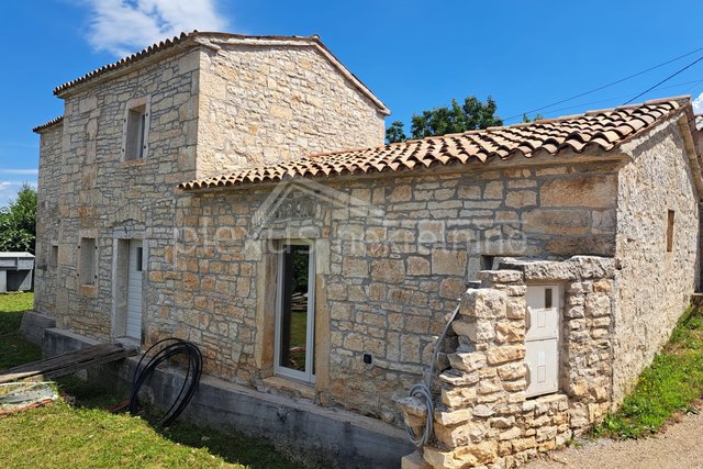 Kamena kuća: Istra, Pazin-okolica, Tinjan