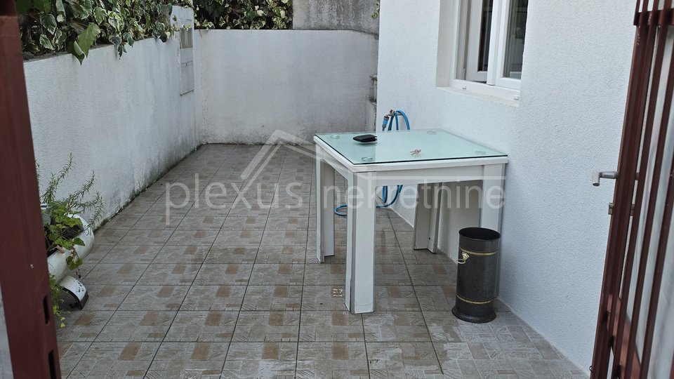 House, 53 m2, For Sale, Split - Brda