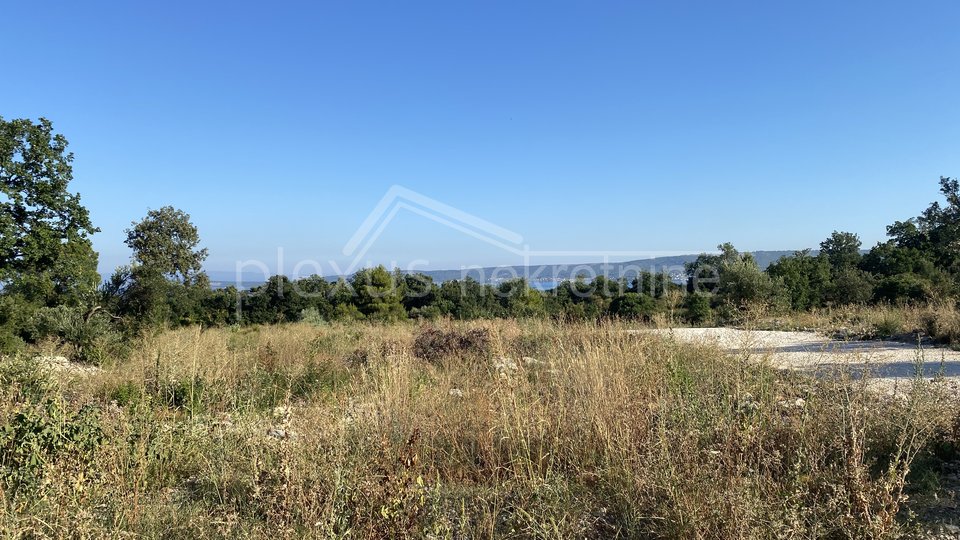 Građevinsko zemljište: Kaštel Novi, Rudine 1074 m2