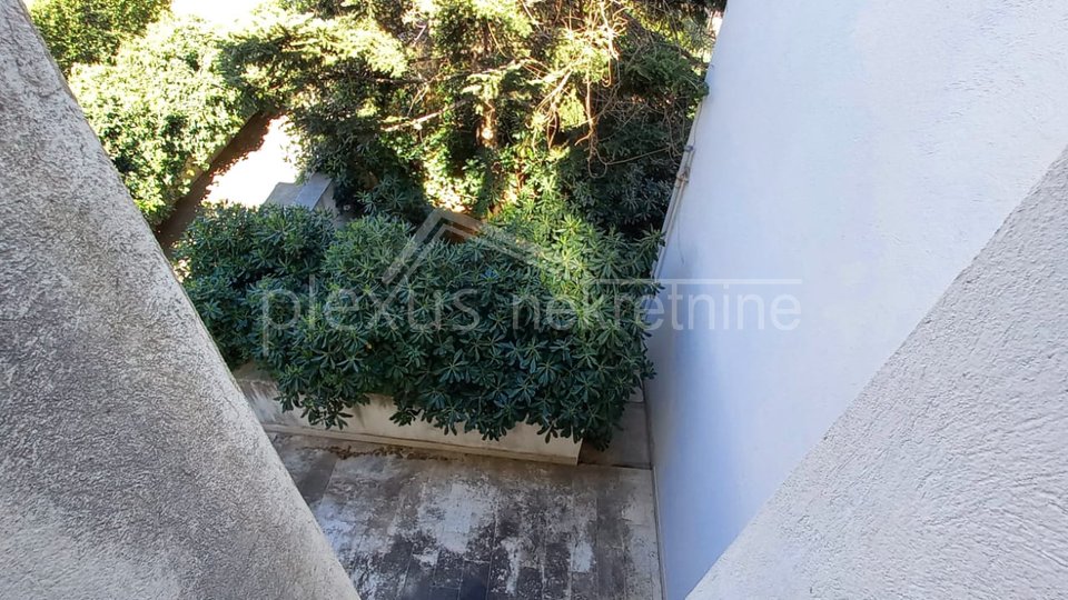 Wohnung, 230 m2, Verkauf, Split - Trstenik