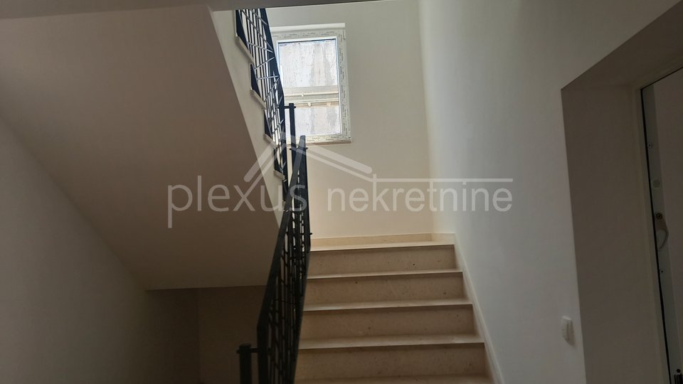 Appartamento, 59 m2, Vendita, Solin - Sveti Kajo