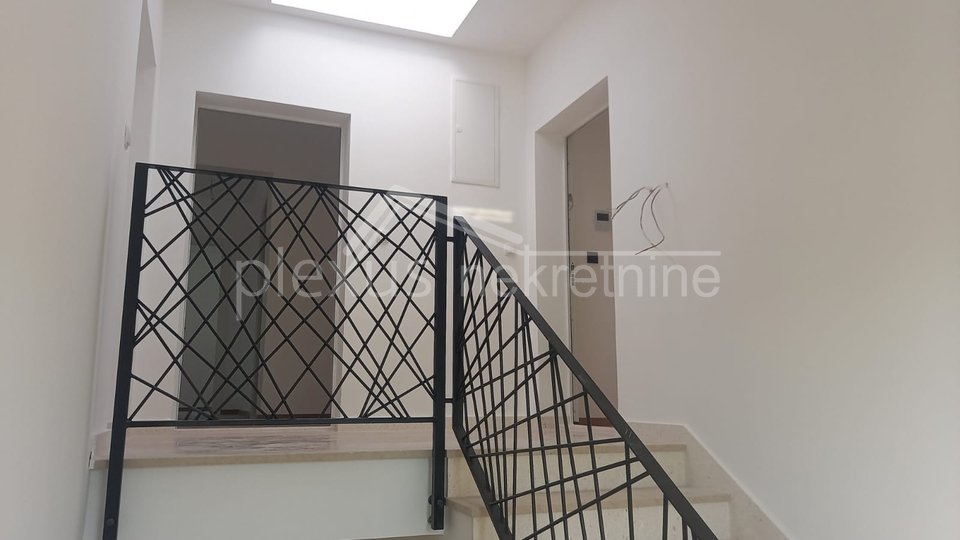 Apartment, 59 m2, For Sale, Solin - Sveti Kajo