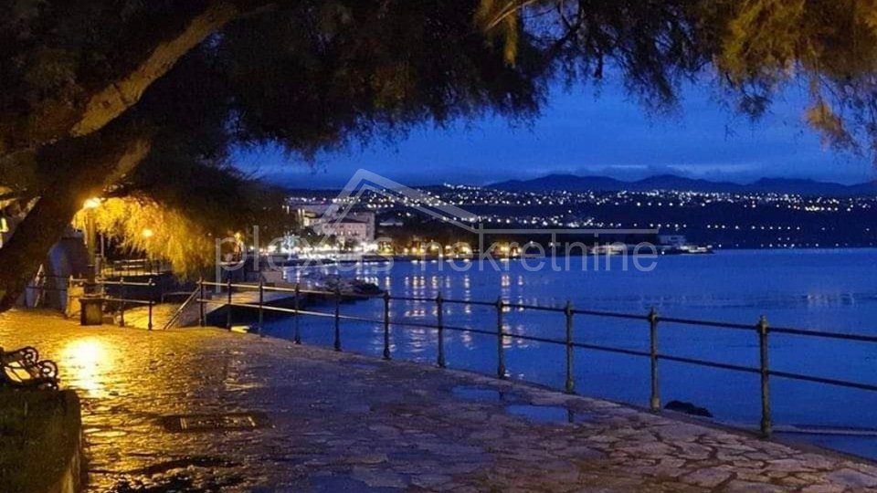 Two-bedroom comfortable apartment: Opatija, center, 80 m2