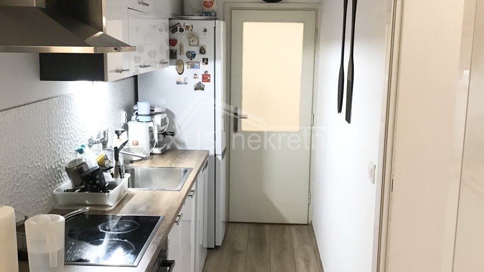 Apartment, 40 m2, For Sale, Split - Plokite