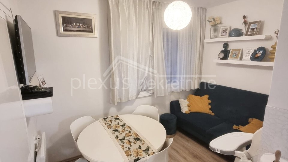 Jednosoban stan: Split, Plokite, 40 m2