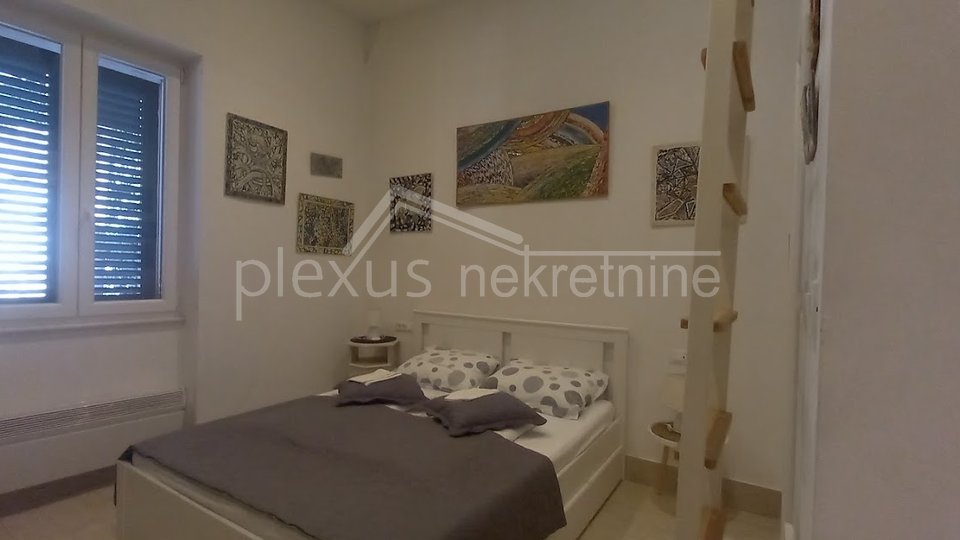 Stan s 4 apartmana s terasom: Split, Varoš, 101 m2