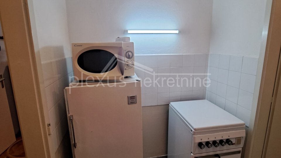 Apartment, 36 m2, For Rent, Split - Dražanac