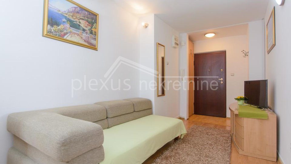 Wohnung, 43 m2, Vermietung, Split - Dobri