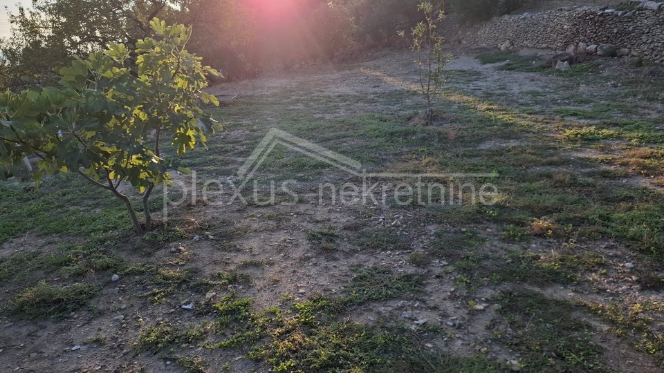 Land, 1854 m2, For Sale, Kaštel Sućurac