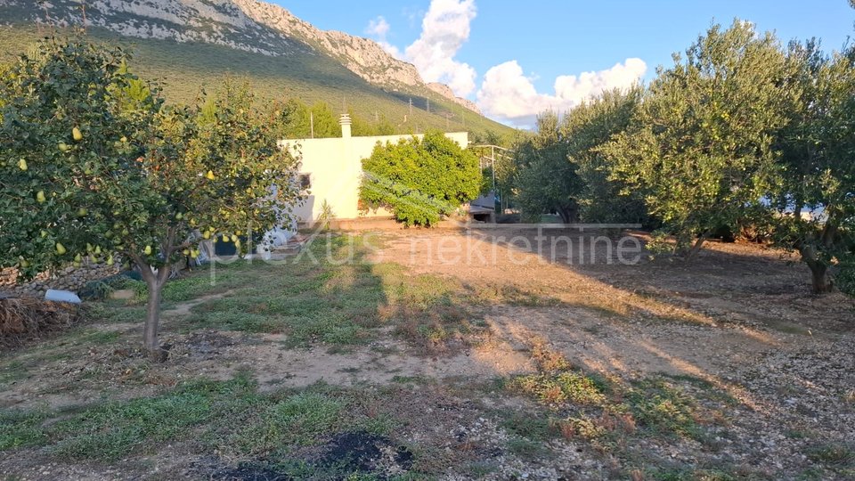 Land, 1854 m2, For Sale, Kaštel Sućurac