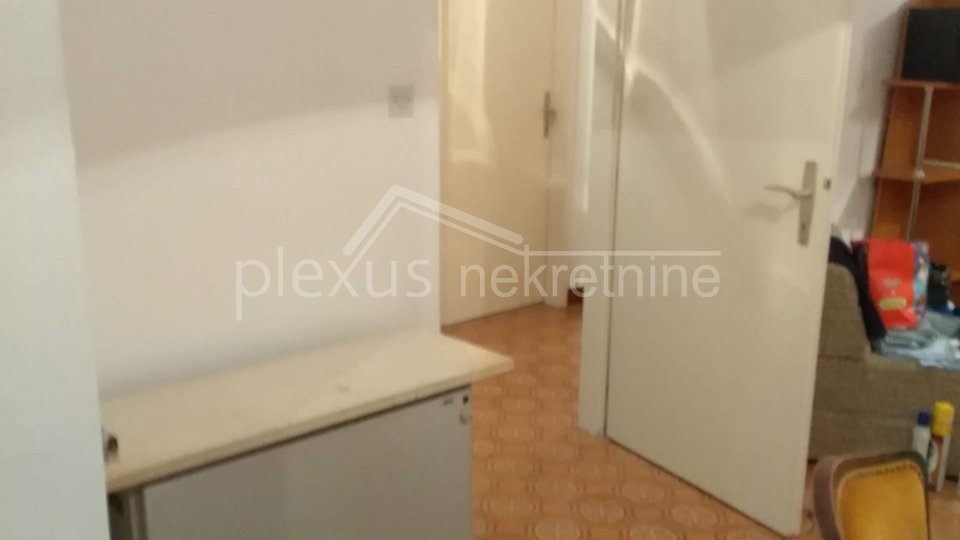 House, 100 m2, For Sale, Solin - Ninčevići